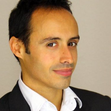 Dr. Vitor Vieira