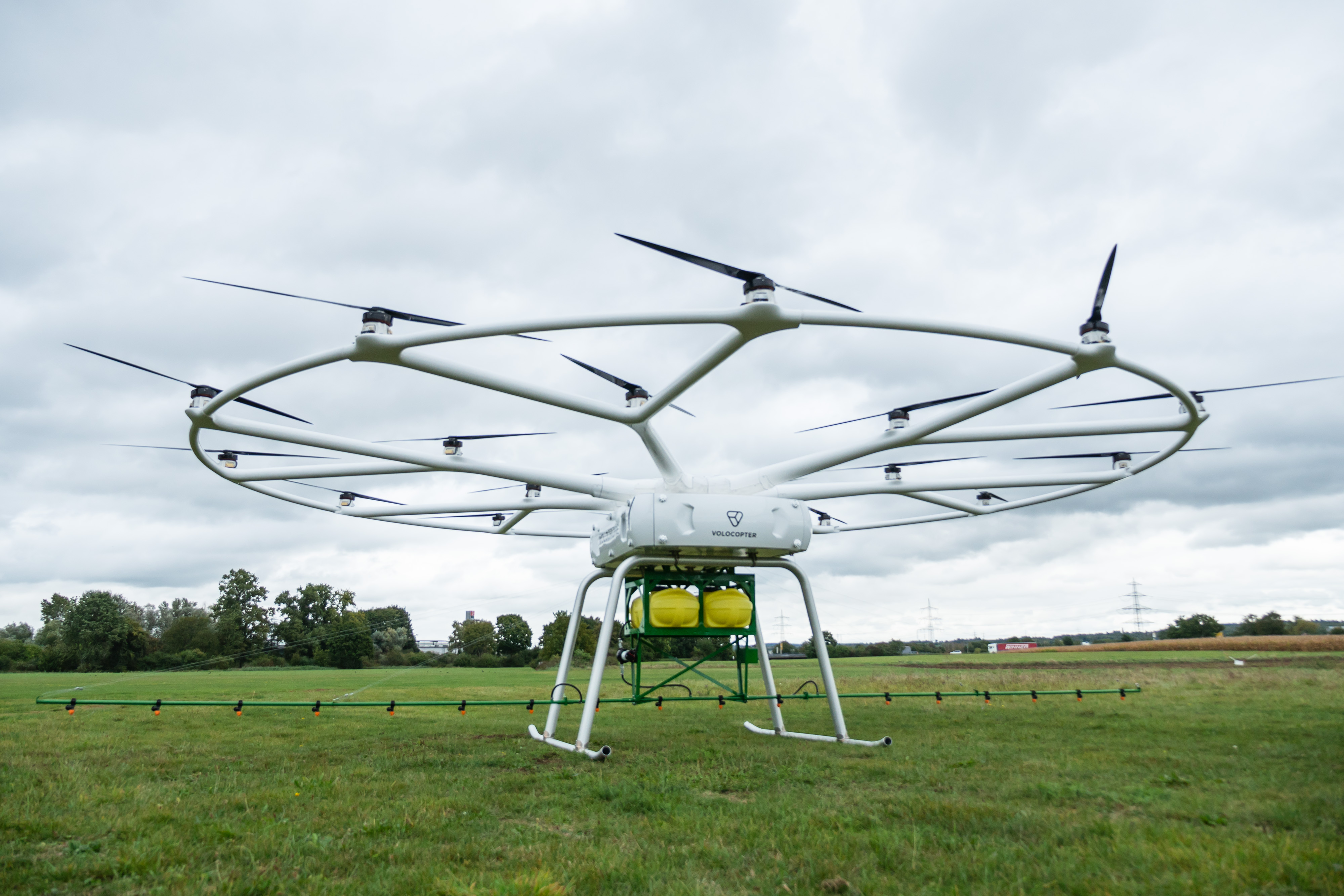 VoloDrone in Kooperation mit John Deere